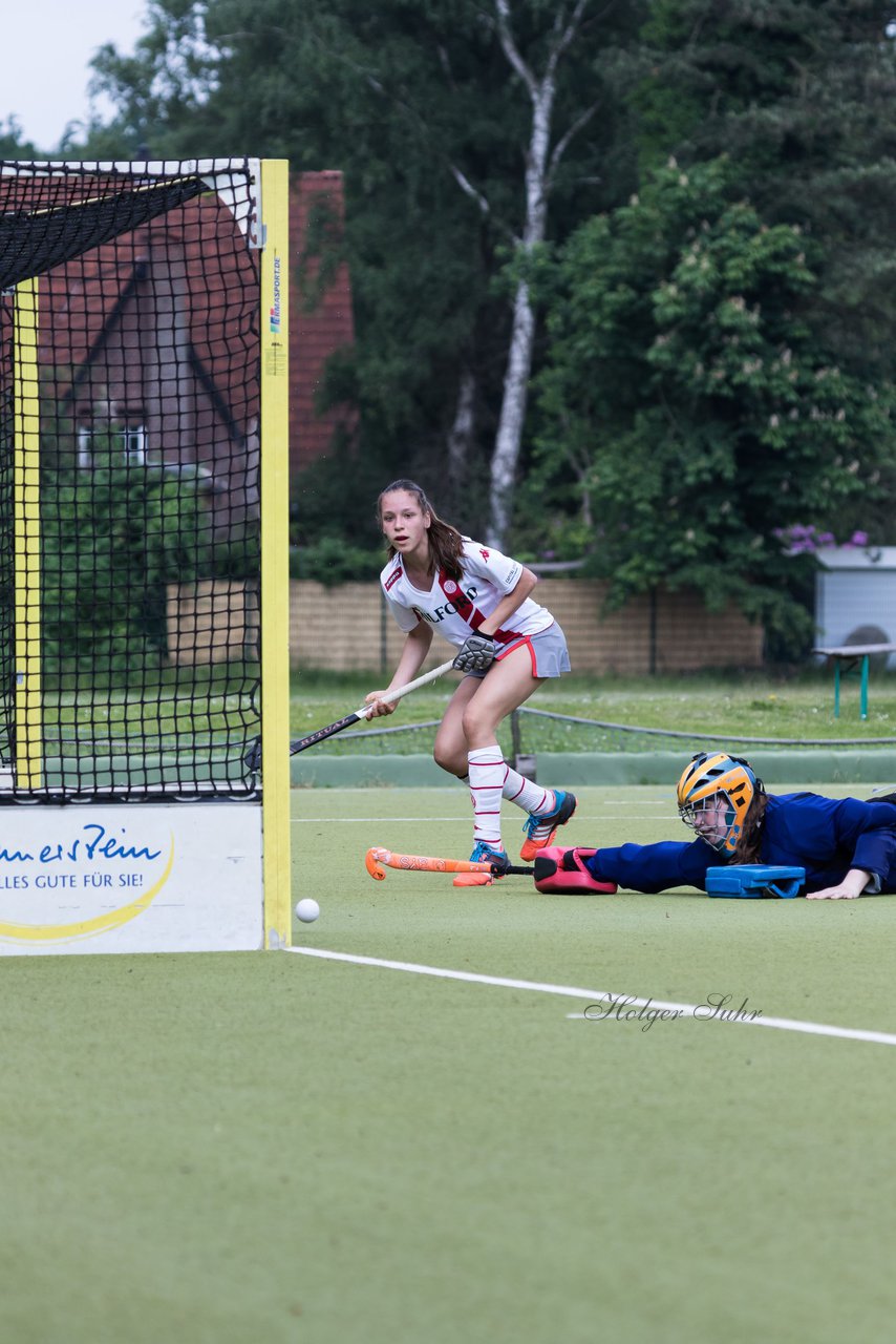 Bild 198 - B-Juniorinnen Der Club an der Alster - THC Altona Bahrenfeld : Ergebnis: 4:0